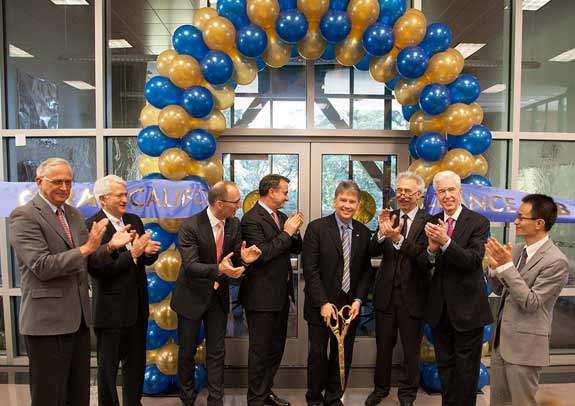 Former CoC Dean Richard Mathies, UCLA Chancellor Gene Block, BASF President of Process Research and Chemical Engineering Peter Schuhmacher, BASF President of Biological and Effect Systems Research Harald Lauke, CoC Dean Douglas Clark, UC Berkeley Chancellor Nicholas Dirks, former California Governor Gray Davis, Professor of Chemistry and CARA Director Peidong Yang celebrate cutting the ribbon to officially open the CARA center.