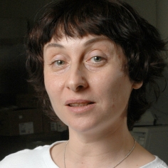 headshot of Irina Conboy in lab