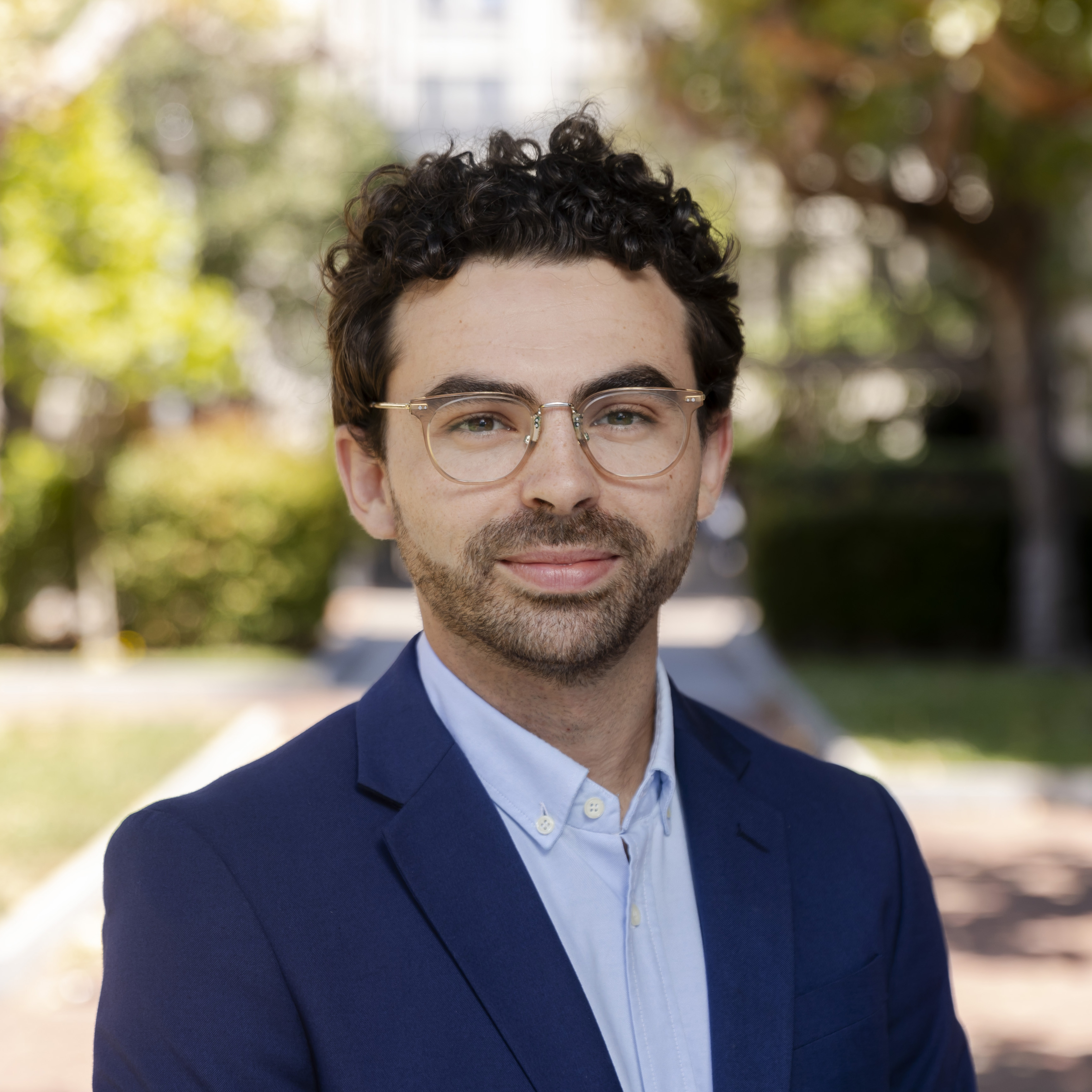 SIMON GREENHILL headshot