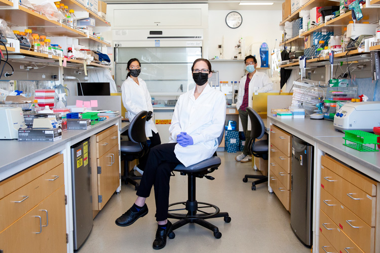 3 masked grad students in an IGI lab