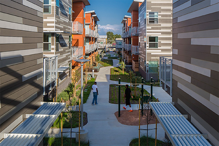 Image of a quality apartment complex.