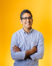 Arash Komeili
