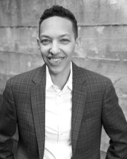 Roberts headshot