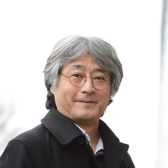 headshot of Hitoshi Murayama