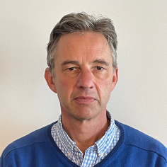headshot of Mark van der Laan