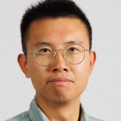 headshot of Xiudi ​Li