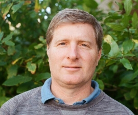 headshot of Ian Agol