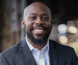 headshot of Diag Davenport