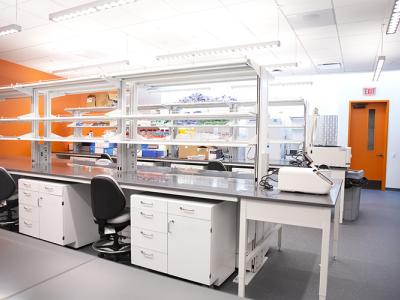 Empty lab space at Bakar BioEnginuity Hub